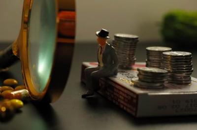 金交所產(chǎn)品備案費(fèi)用與金融中介服務(wù)概述